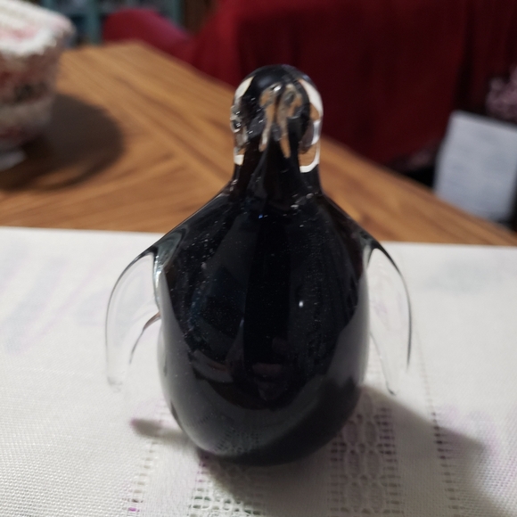 Hand Blown Glass Black Penguin with Clear Glass over it - Picture 2 of 8